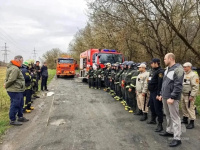 В Кузьминском лесопарке прошло пожарно-тактическое занятие по обнаружению и тушению природного пожара